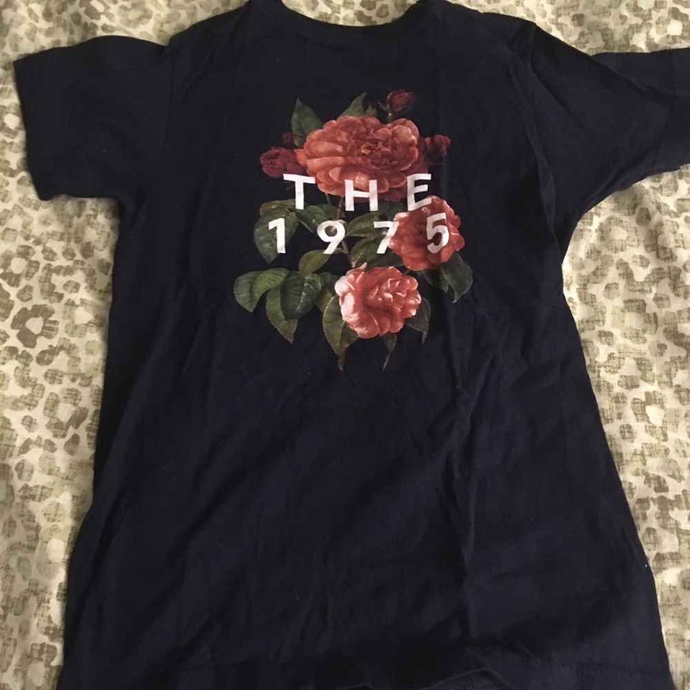 The 1975 Merch t-shirt